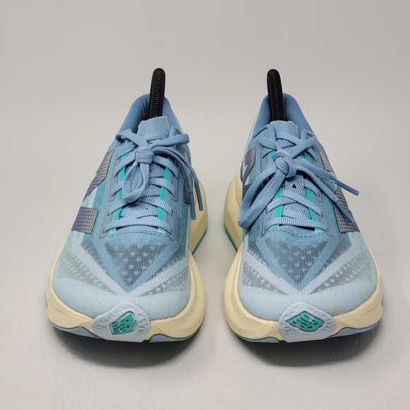 New Balance Fuelcell Rebel V4 WFCXCH4 Women Size 8.5 Running Shoes Aqua New - Picture 5 of 10